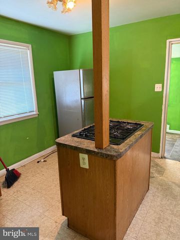 7306 GOODLAND DR, Landover, MD 20785
