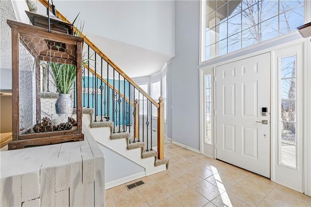 19480 W 207TH Terrace, Spring Hill, KS 66083