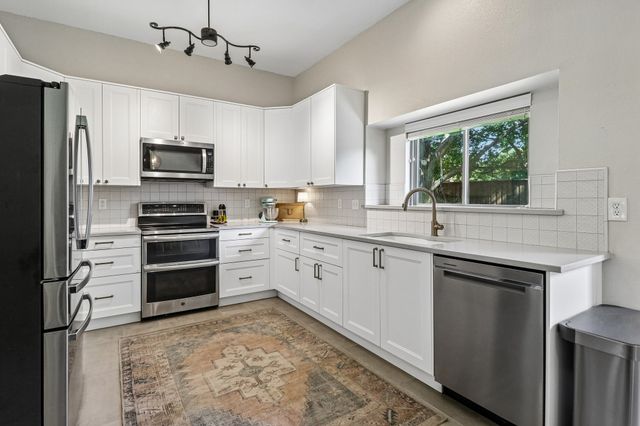 306 Ashley Drive, Coppell, TX 75019
