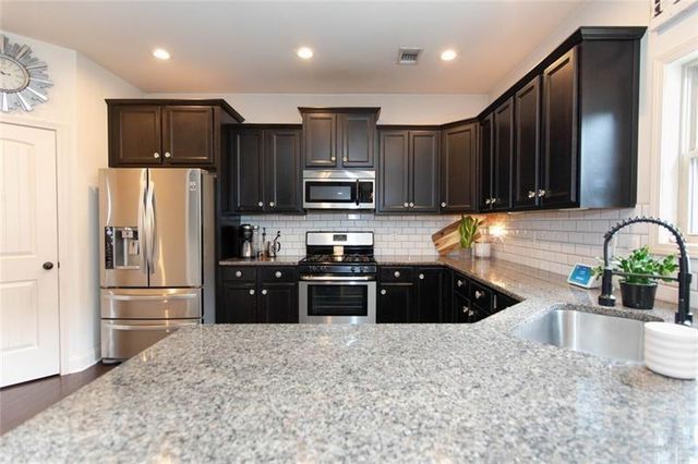 355 Fieldstone Lane, Dallas, GA 30132