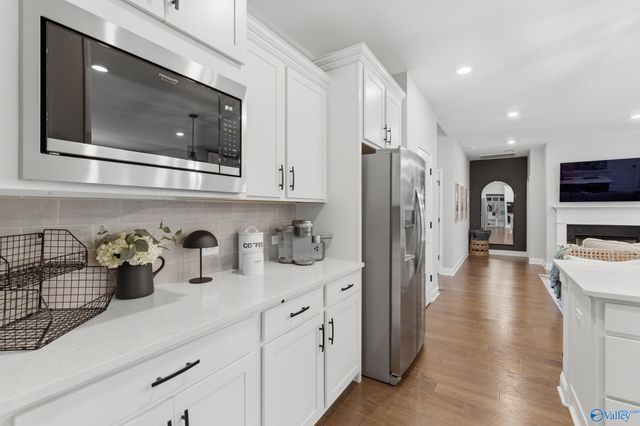 309 Creek Grove Avenue, New Market, AL 35761