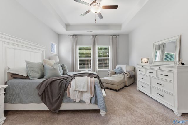 309 Creek Grove Avenue, New Market, AL 35761