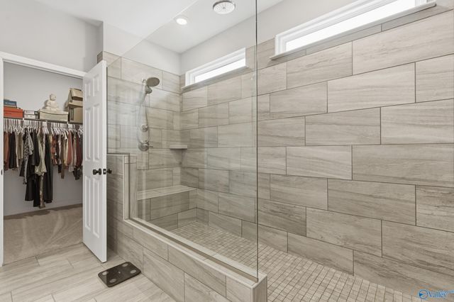 309 Creek Grove Avenue, New Market, AL 35761