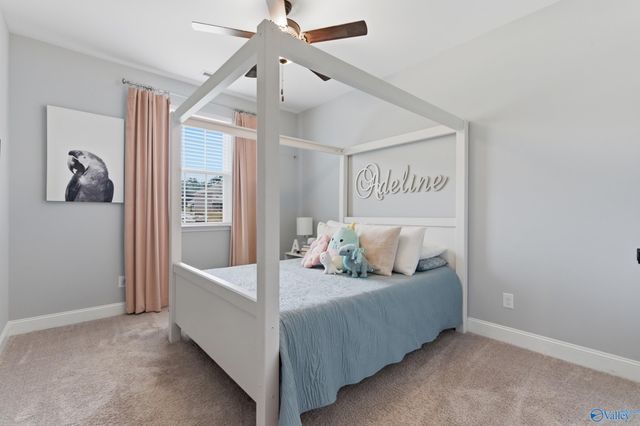 309 Creek Grove Avenue, New Market, AL 35761