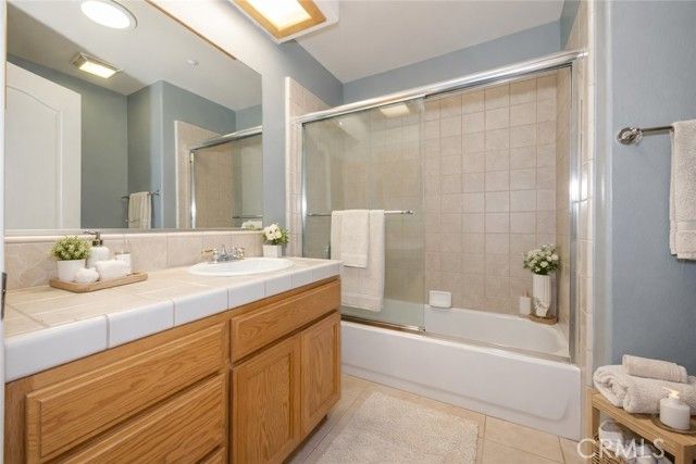 7084 Aster, Oak Hills, CA 92344