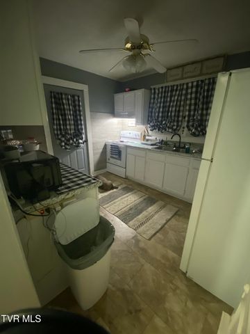 423 Circle Drive, Rogersville, TN 37857