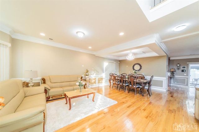 66 S Whittier Street, Carteret, NJ 07008