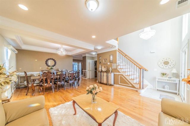 66 S Whittier Street, Carteret, NJ 07008