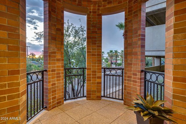 2017 N 1ST Avenue, Phoenix, AZ 85003