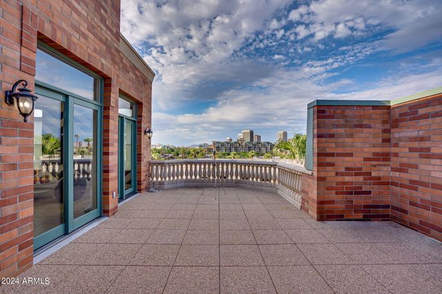 2017 N 1ST Avenue, Phoenix, AZ 85003