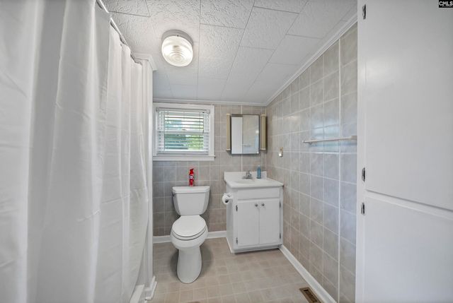 2032 Piedmont Street, Newberry, SC 29108