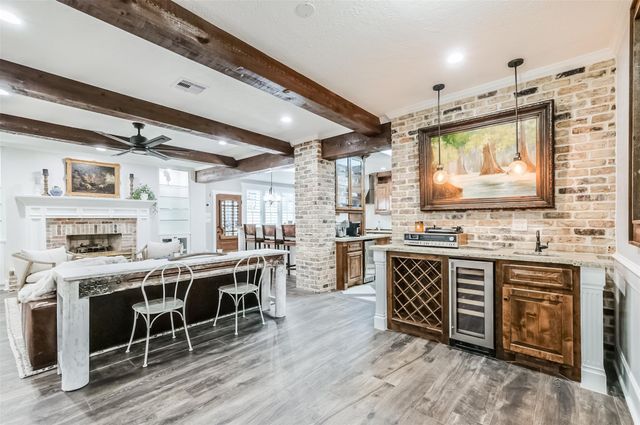 8638 Oakford Drive, Houston, TX 77024