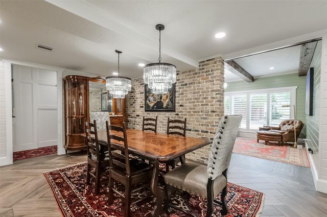 8638 Oakford Drive, Houston, TX 77024