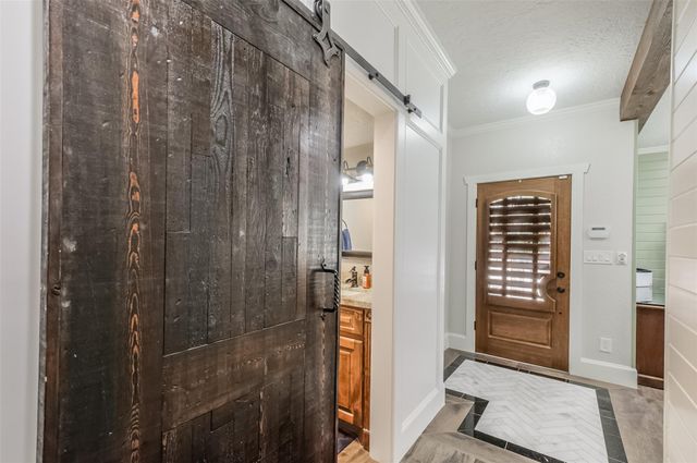 8638 Oakford Drive, Houston, TX 77024