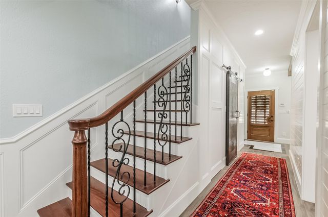 8638 Oakford Drive, Houston, TX 77024