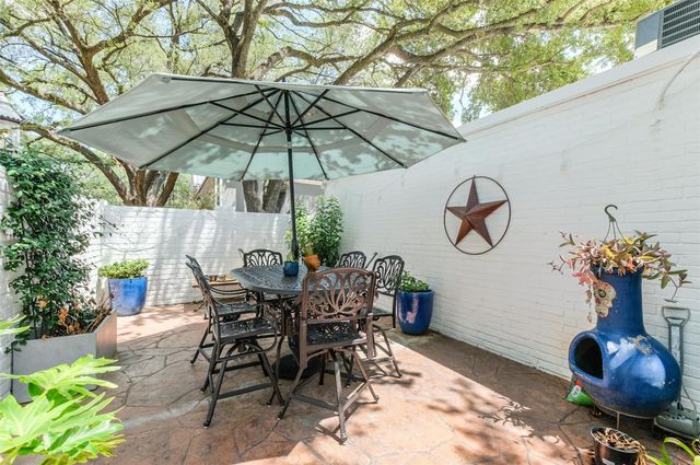 8638 Oakford Drive, Houston, TX 77024