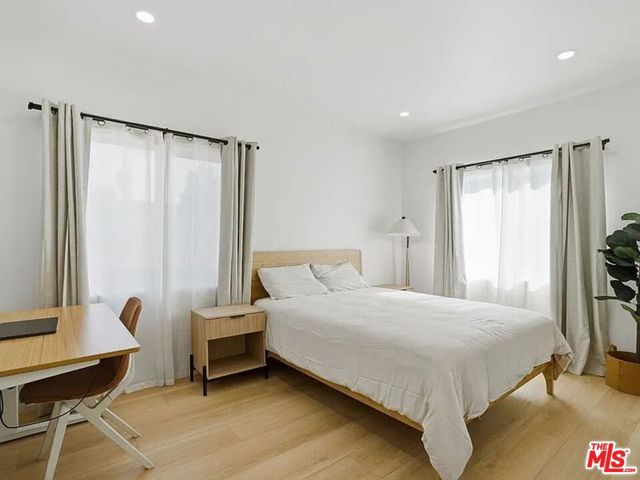 3014 9th Avenue A, Los Angeles, CA 90018