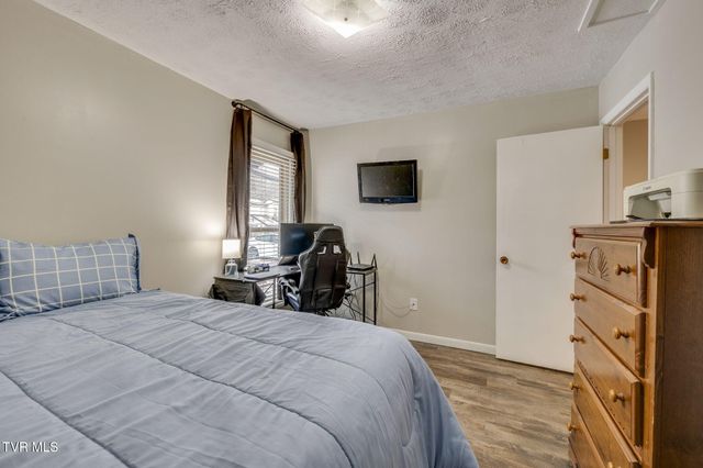 780 Hamilton Road Apt F5, Blountville, TN 37617