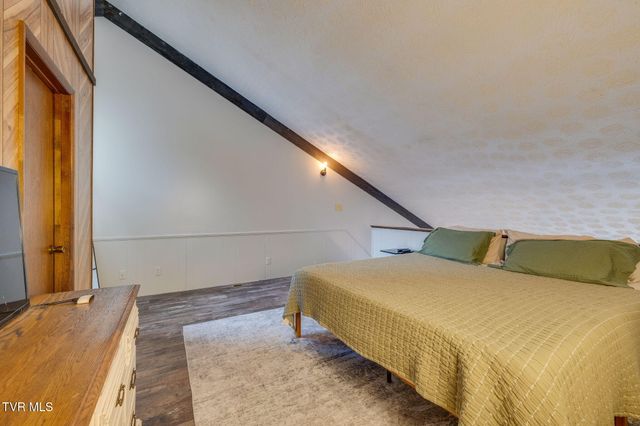 780 Hamilton Road Apt F5, Blountville, TN 37617