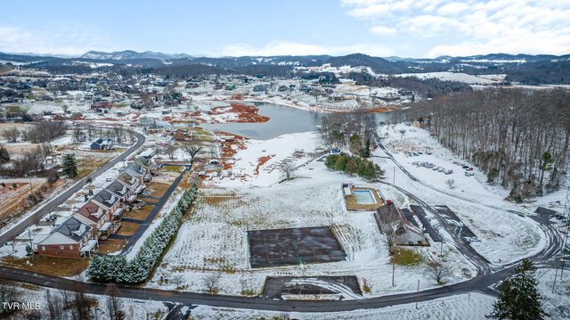 780 Hamilton Road Apt F5, Blountville, TN 37617