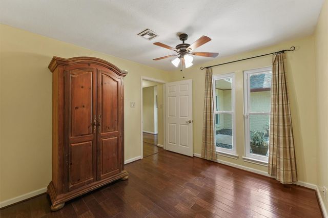 1106 Castle Hill Trail, Kingwood, TX 77339