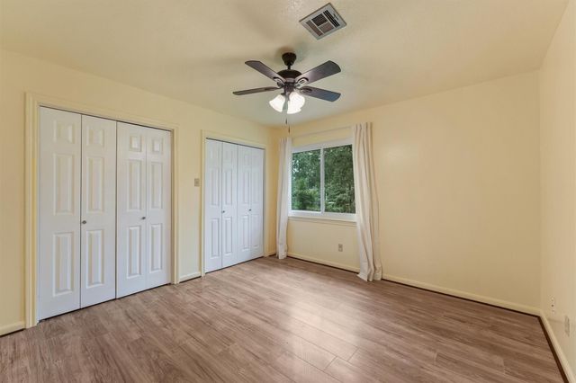 1106 Castle Hill Trail, Kingwood, TX 77339
