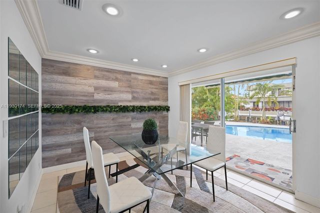 4841 NE 29th Ave, Lighthouse Point, FL 33064