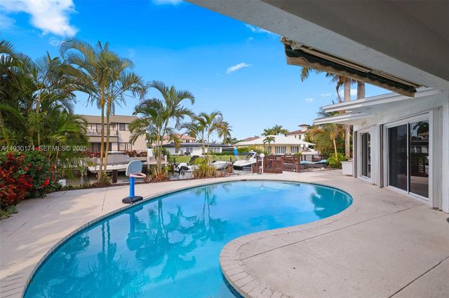 4841 NE 29th Ave, Lighthouse Point, FL 33064