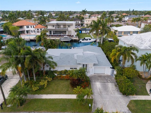 4841 NE 29th Ave, Lighthouse Point, FL 33064