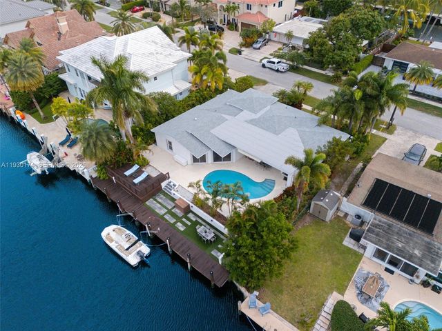 4841 NE 29th Ave, Lighthouse Point, FL 33064