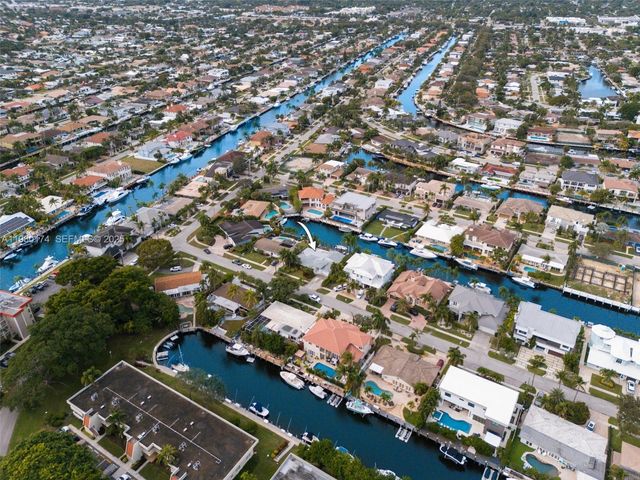 4841 NE 29th Ave, Lighthouse Point, FL 33064