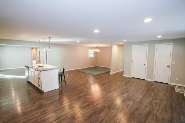 1418 N Milton, Derby, KS 67037