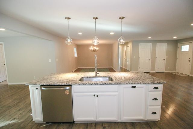 1418 N Milton, Derby, KS 67037