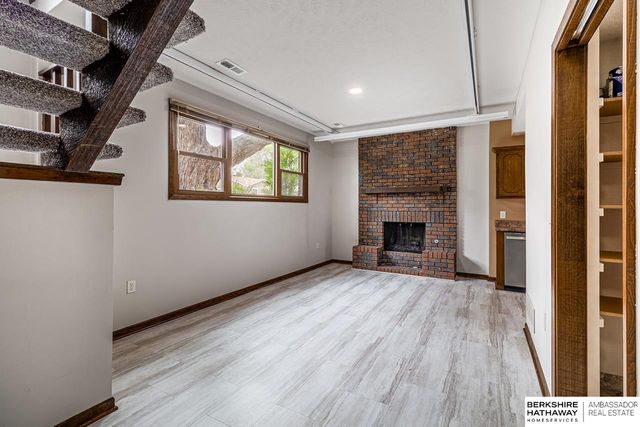 2321 Georgetown Place, Bellevue, NE 68123