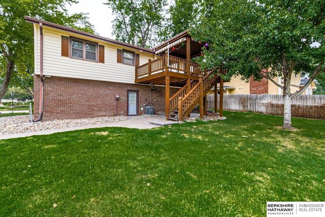 2321 Georgetown Place, Bellevue, NE 68123