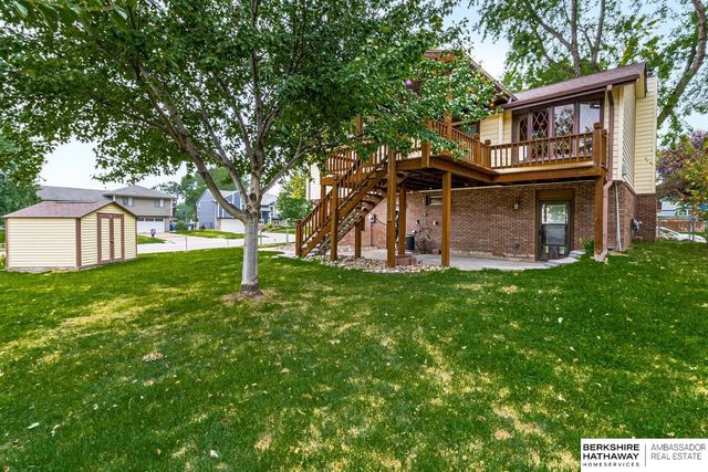 2321 Georgetown Place, Bellevue, NE 68123