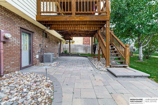 2321 Georgetown Place, Bellevue, NE 68123
