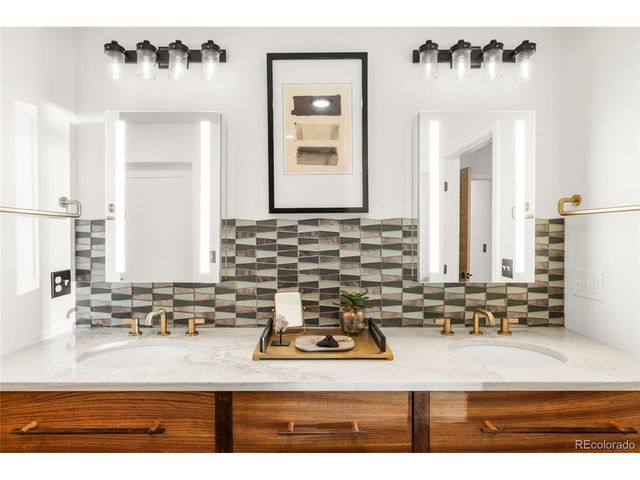 1700 Bassett St 2216, Denver, CO 80202