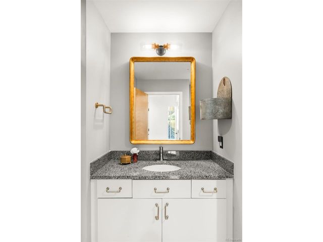 1700 Bassett St 2216, Denver, CO 80202