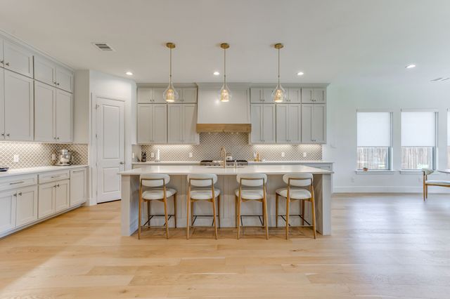 950 Highlands Avenue, Aledo, TX 76008