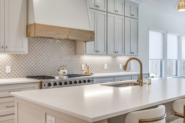 950 Highlands Avenue, Aledo, TX 76008