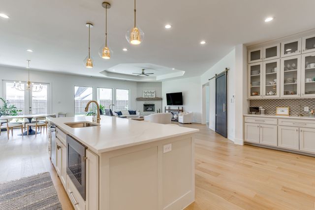 950 Highlands Avenue, Aledo, TX 76008