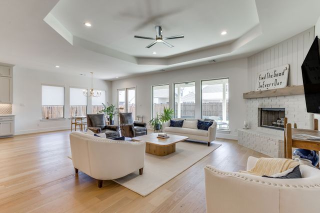 950 Highlands Avenue, Aledo, TX 76008