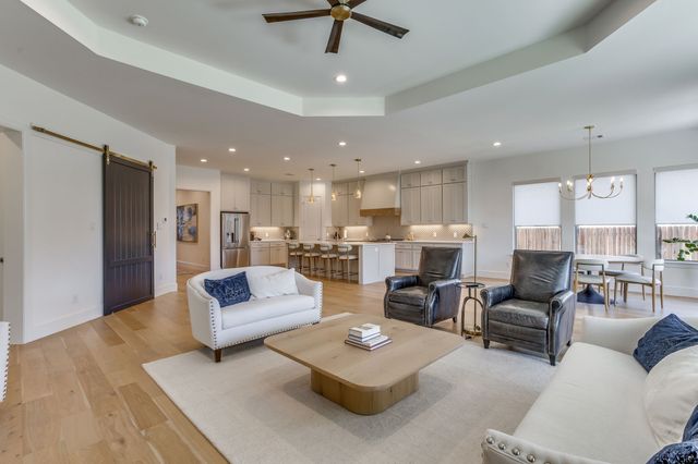 950 Highlands Avenue, Aledo, TX 76008