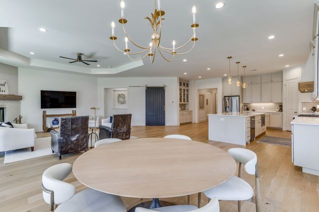950 Highlands Avenue, Aledo, TX 76008