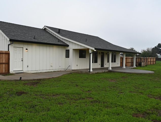 1102-1112 Barry Rd, Yuba City, CA 95991
