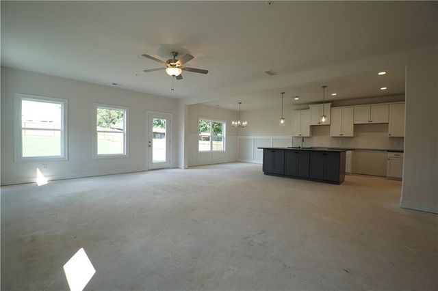 45 Aviation Road SE, Marietta, GA 30060