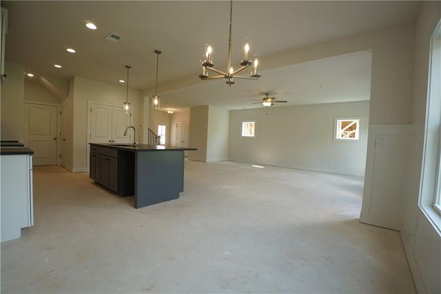 45 Aviation Road SE, Marietta, GA 30060