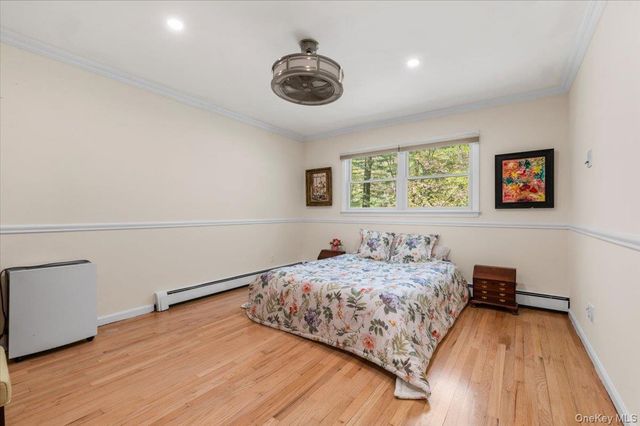 5 Fox Lane, Locust Valley, NY 11560