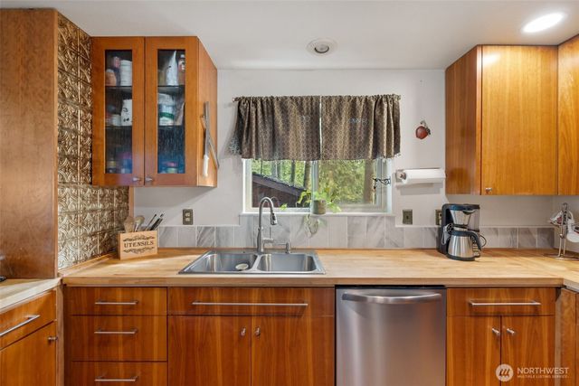 3300 Marjorie Lane SE, Port Orchard, WA 98366